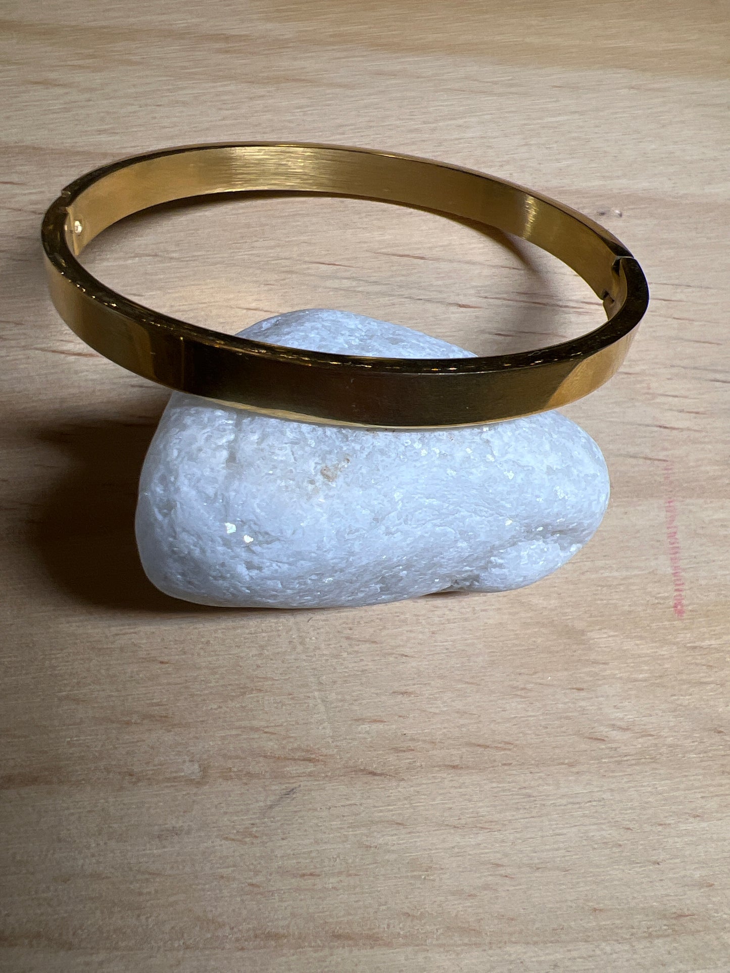 PULSERA LARA BAÑADA EN ORO